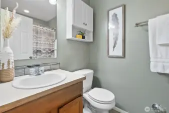 Full Bathroom