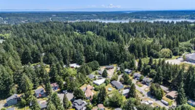Location, close to shopping and HWY 16