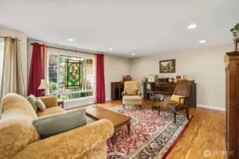 This home has such a great floor plan, from the formal living room to the large family room, perfect for gathering!