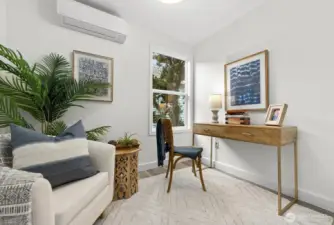 Perfect office or flex space. Room has closet-potential 3rd bedroom?