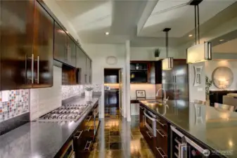 Granite countertops, butler's pantry, double ovens