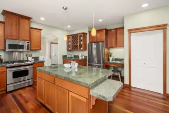 Gourmet kitchen complete with a pantry!