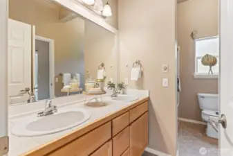 1 full bathroom