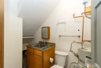 Shop bathroom