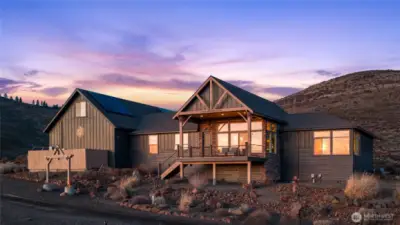 3-bed/2-bath estate offers 2,745 SqFt