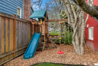 Fantastic landscaping provides the park-like feel to these stunning garden areas.