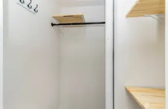 Great shelving and room to work with