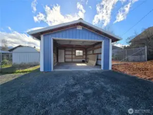 Detached Garage built in 2017