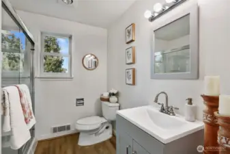 Upper level bathroom