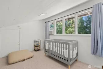 Beautiful loft area that is a perfect flex space