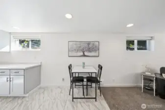 Perfect eating nook.