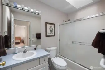 Guest bathroom.