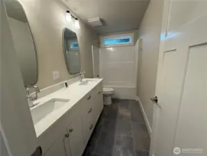 MAIN BATH ON UPPER LEVEL WITH DUAL SINKS