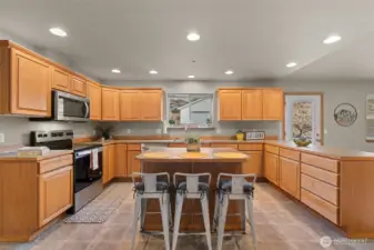 New stove, microwave, dish washer....