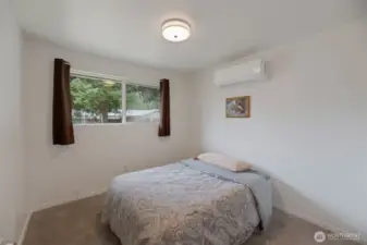 2nd bedroom with mini split