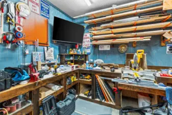 A built in shop ready for simultaneous enjoyment and projects.