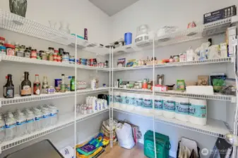 Walk-in Pantry
