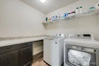 2nd floor laundry room