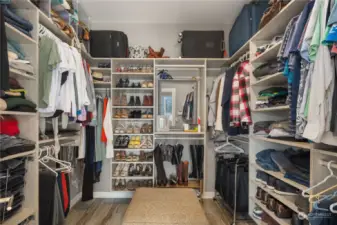 Walk-in closet