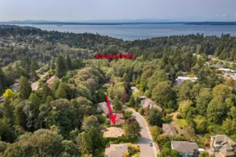 Fantastic location near Carkeek Park and beach.