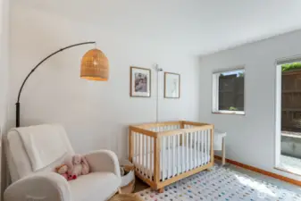 2nd bedroom