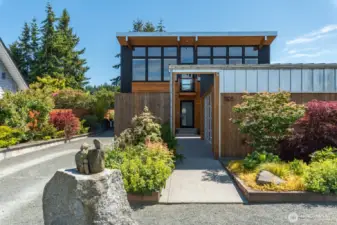 Gorgeous deer resistant landscaping.