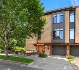 End-unit, right next to the side garden - offering views of the Lake as well as the garden! Right in the heart of downtown Kirkland!