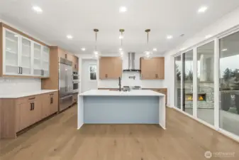 For marketing purposes only. Colors and features may vary.