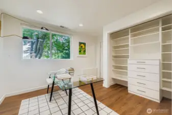 Downstairs office / bedroom