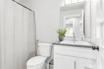 Primary bathroom with tub/shower