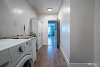 Apartment mudroom