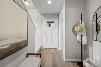 Photographs are for illustrative purposes only. Features, finishes, interior/exterior colors, landscaping and floorplan shown may vary from actual homes built.