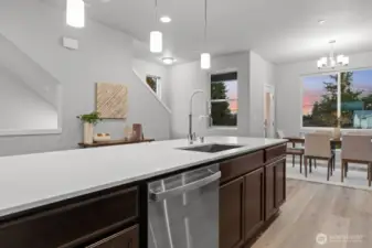 Photographs are for illustrative purposes only. Features, finishes, interior/exterior colors, landscaping and floorplan shown may vary from actual homes built.