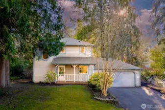 Welcome home to this tidy, updated, central Lacey home.