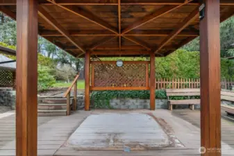 Covered hot tub area with power
