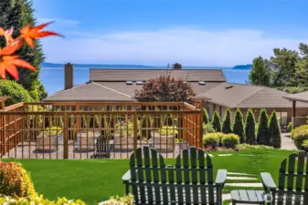 Enjoy Mount Rainier and garden vista from the sunny entry gardens.