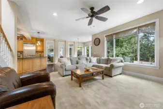 Open Main Floor Layout