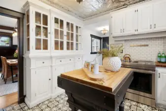 Kitchen with extra storage and island