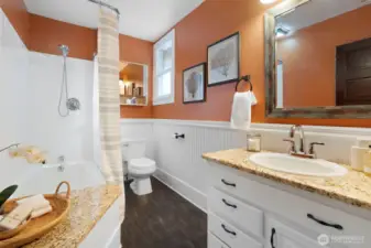 Updated fullbath upstairs