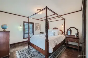 Large 2nd bedroom with fir floors on the upper floor