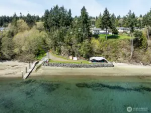 Private community dock, beach, cabana, and kayak storage.