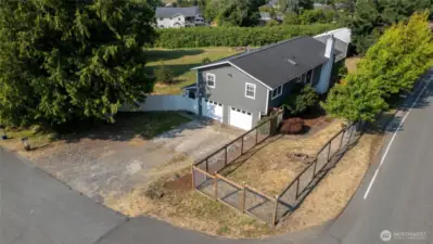 Lots of parking space and totally enclosed dog run
