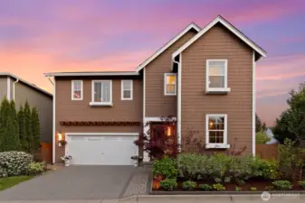 From the street, it may seem mild-mannered—but step inside, and prepare to be completely wowed. This home is anything but cookie-cutter. Behind its classic exterior lies a custom-designed interior that radiates style, warmth, and sophistication. Thoughtfully reimagined with open-concept flow, dramatic architectural details, and curated finishes, every space feels elevated and unexpected. It's the kind of home that surprises you—in all the best ways. Whether you’re drawn to the designer kitchen, the elegant arched entry, or the abundance of natural light, this is a home that proves true character lives beyond curb appeal. Don’t miss the full photo tour—you’ll want to see what makes this one truly unforgettable.