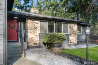 Welcome! Lets take a tour through the home!