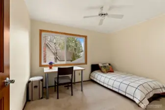 Second bedroom