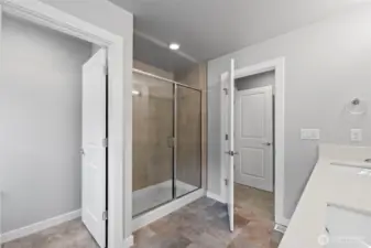 Tile shower with glass door