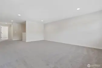 Photos of a similar home; same floor plan, colors, finishes, & upgrades may vary.