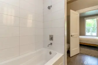 Jack and Jill bathroom between bedroom 2&3