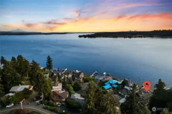 This is your opportunity to live the Lake Washington waterfront dream in an amazing home that will appeal to the most discerning buyer!