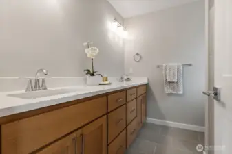Primary bath